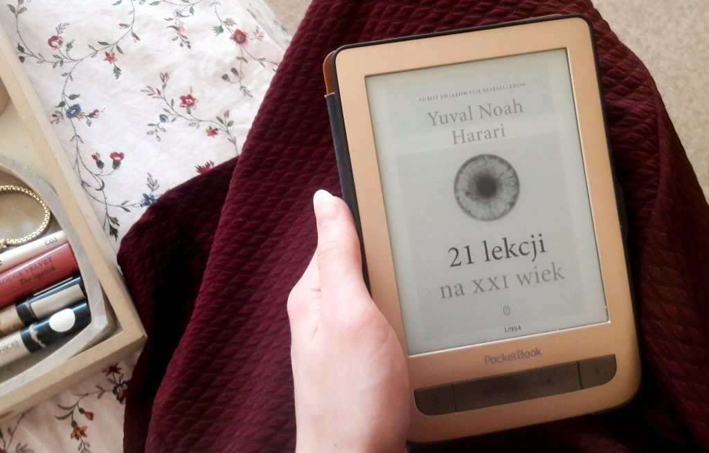 21 lekcji na XXI wiek - recenzja, Kolej Podziemna. Czarna Krew Ameryki - recenzja, z nienawiści do kobiet - recenzja
